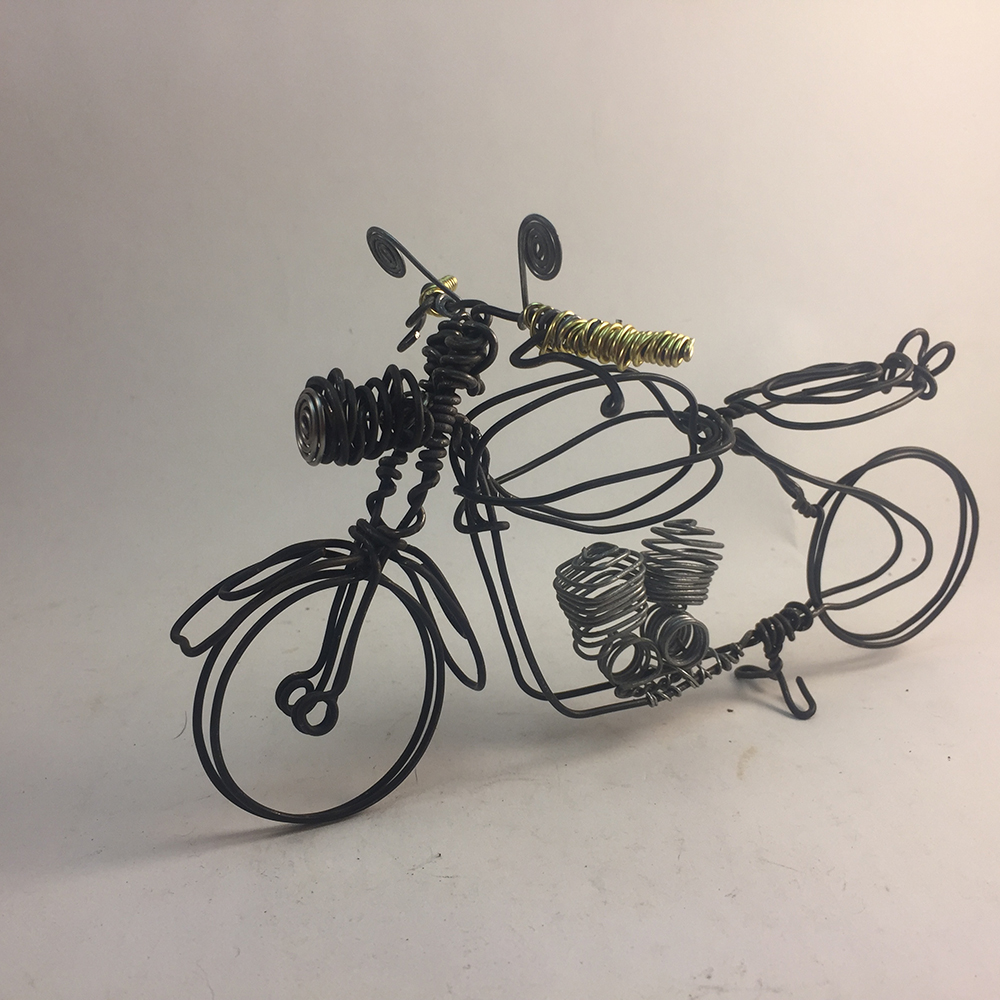 wire motorcycle front shot